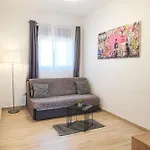 Piero, *